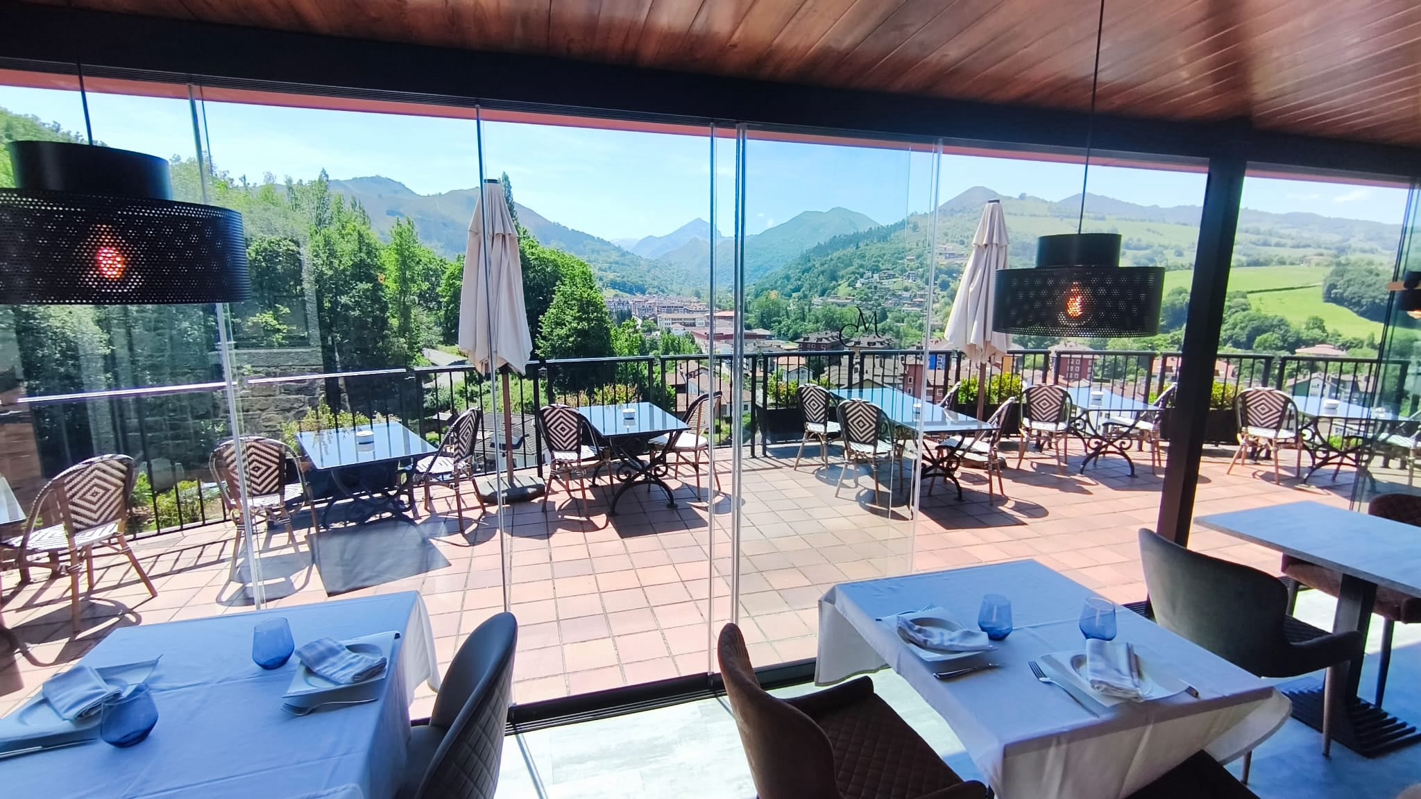 Restaurante Hotel Mirador de La Cepada, Cangas de Onís